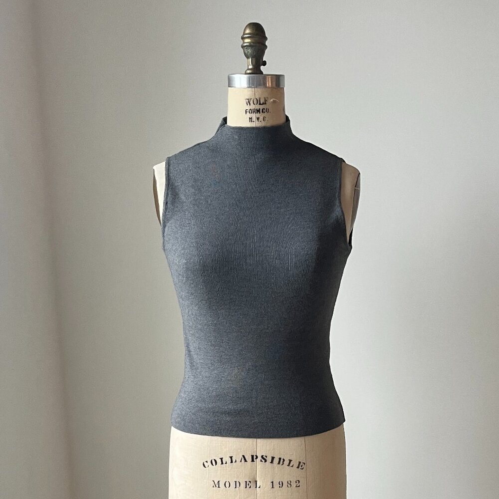 Classic Heather Gray Sleeveless High Neck Top | Size S